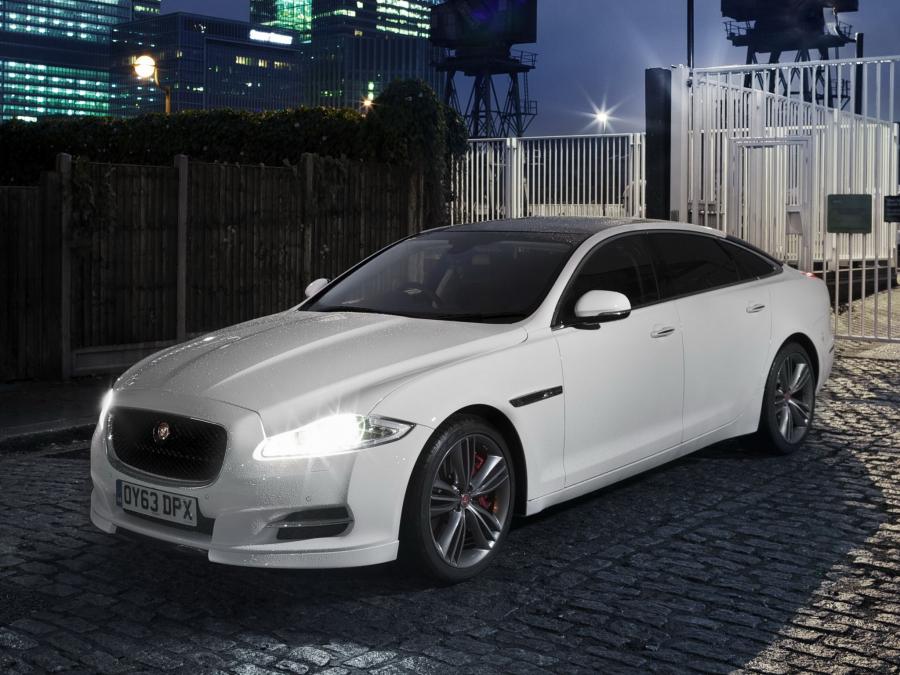  Jaguar XJL Supersport 2010 года  (UK) (фото 2 из 13)